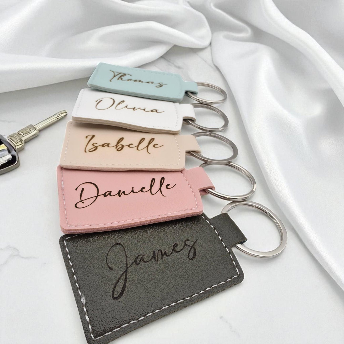 personalised apple airtag keyring keychain engraved name