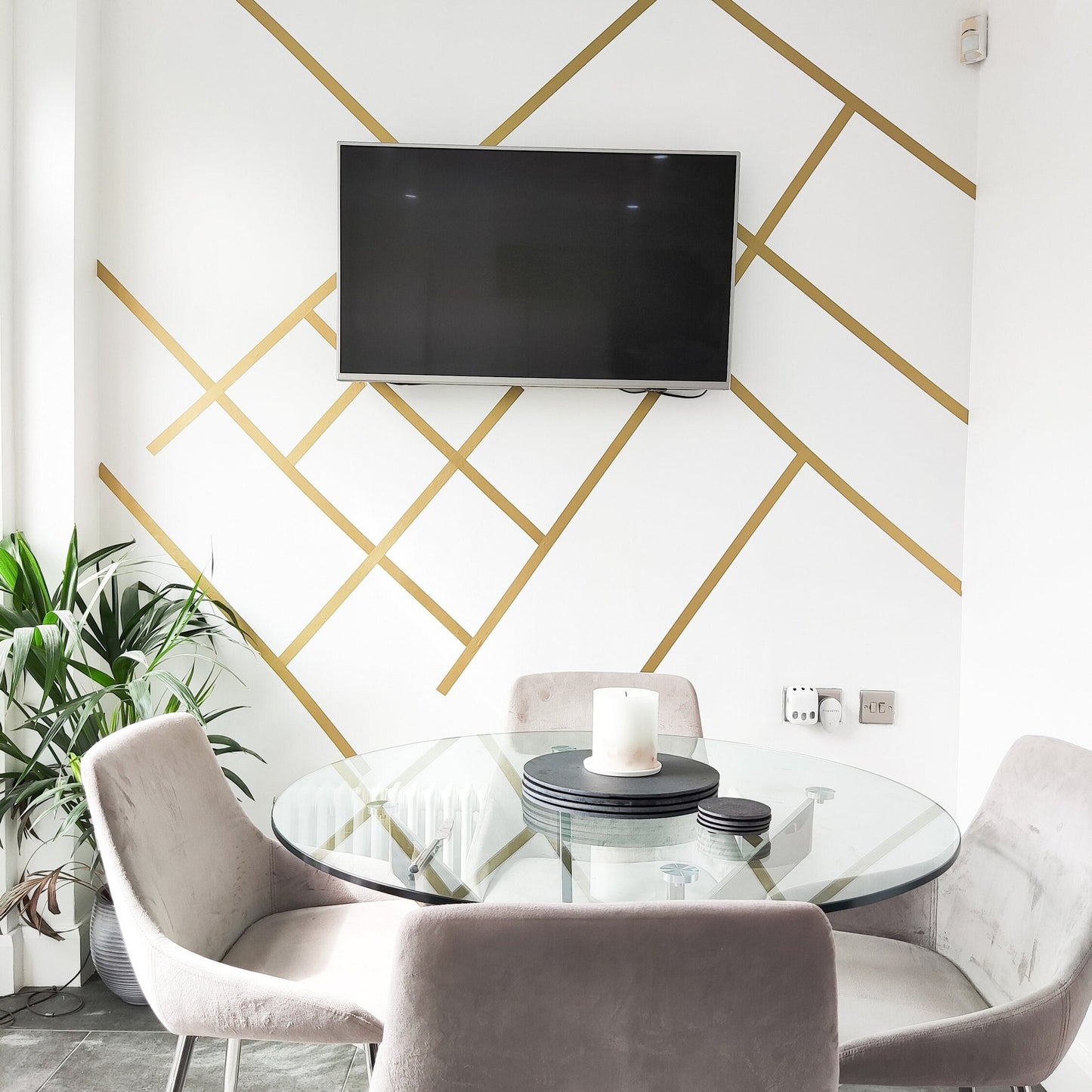 Gold Geometric Lines Wall Stickers | Gold Wall Decals | Peel and Stick Removable Metallic Wall Art For Home Kids Office Living