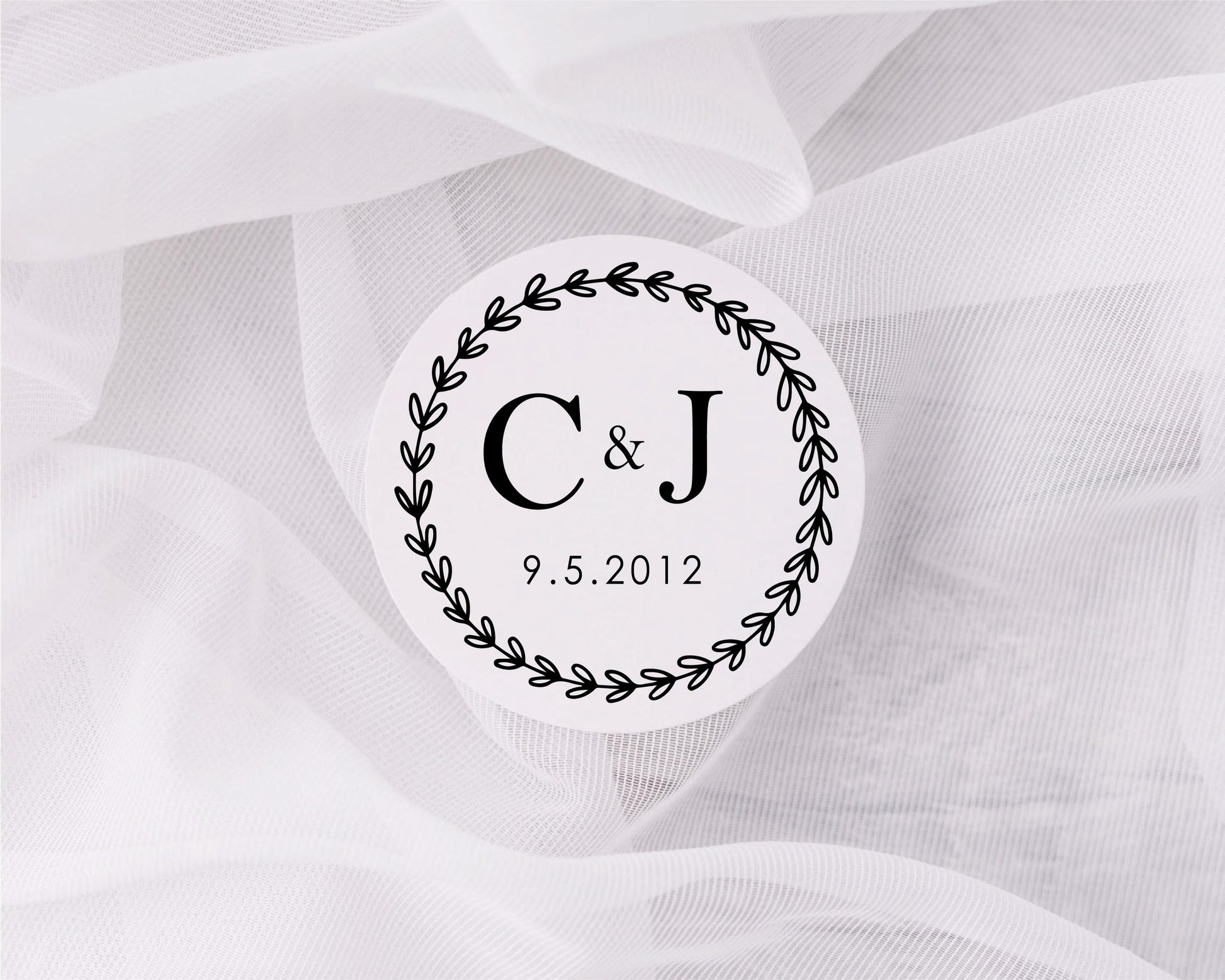 Personalised Wedding Labels Wreath- Customised Wedding Favour Stickers Names Dates Table Gift